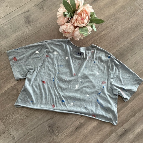 USA Under Armour Light Grey Upcycle Cropped Top - Picture 2 of 2